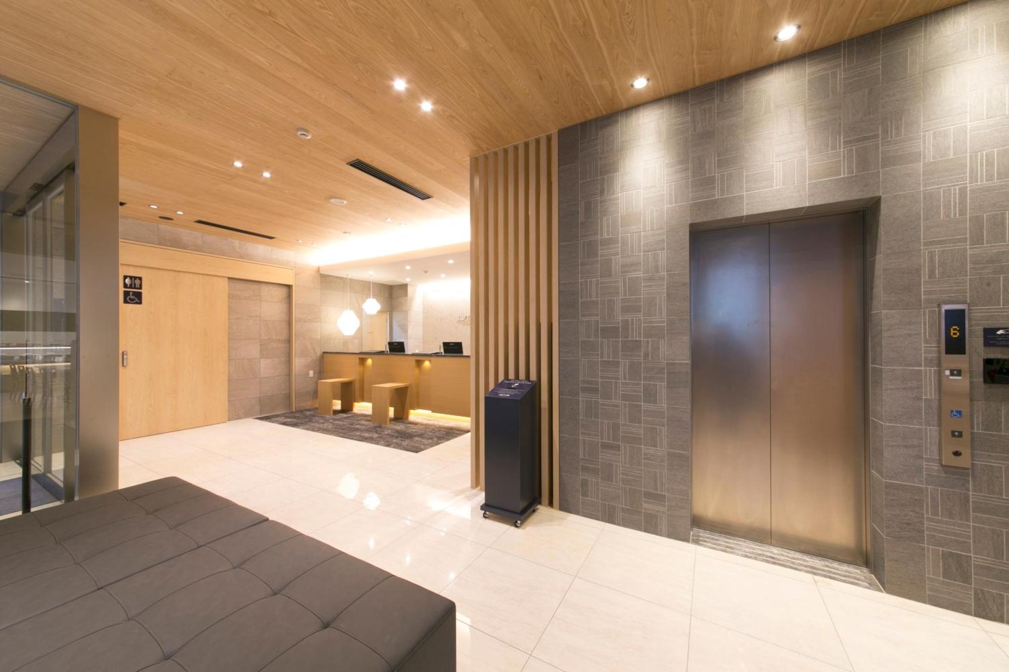 Just Inn Premium Nagoya Station Bagian luar foto
